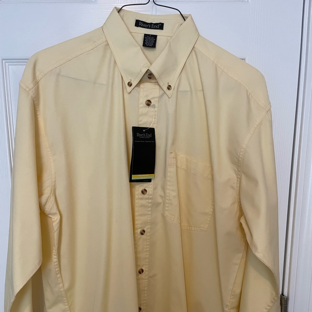Rivers End yellow button down size L